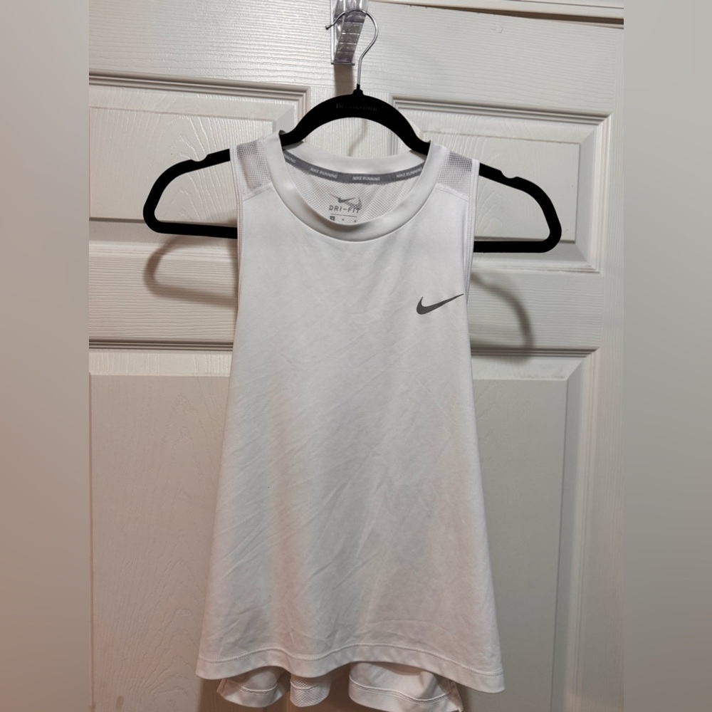 Nike Tank Size M